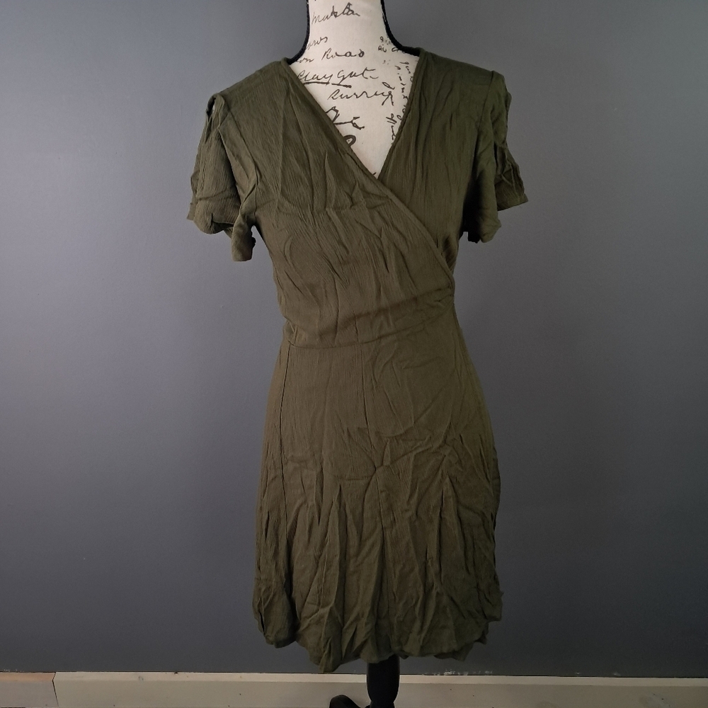 Lulus Harbor Point Olive Green Wrap Dress Size Medium NWT